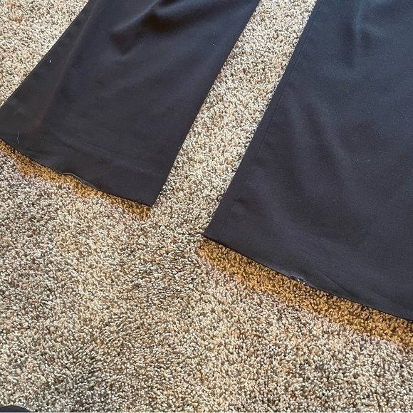 Maurices Black Slacks Work Office Dress Pants 3/4 Short - Picture 7 of 7